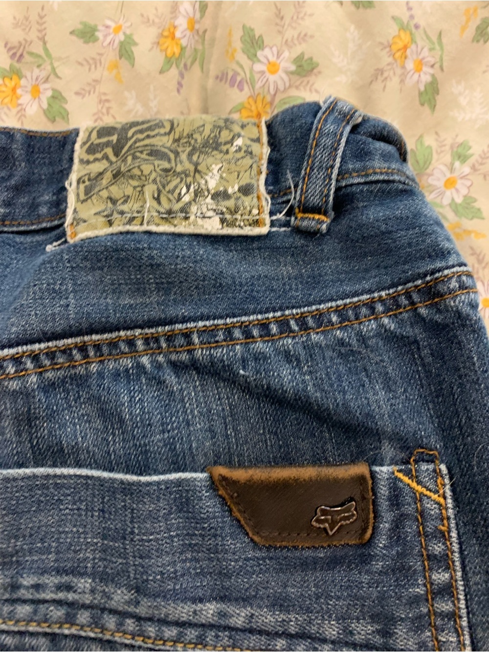 Fox denim - Picture 3 of 3